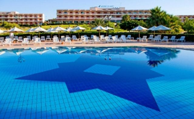 Conte Di Cabrera Hotel Club Pozzallo Buitenkant foto